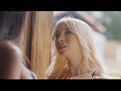 ❤️ Дівчина приходить додому через кілька місяців і в кінцевому підсумку їсть кицьку своєї мачухи ❤️❌ Порно-відео на порно uk.camporner.top ❤
